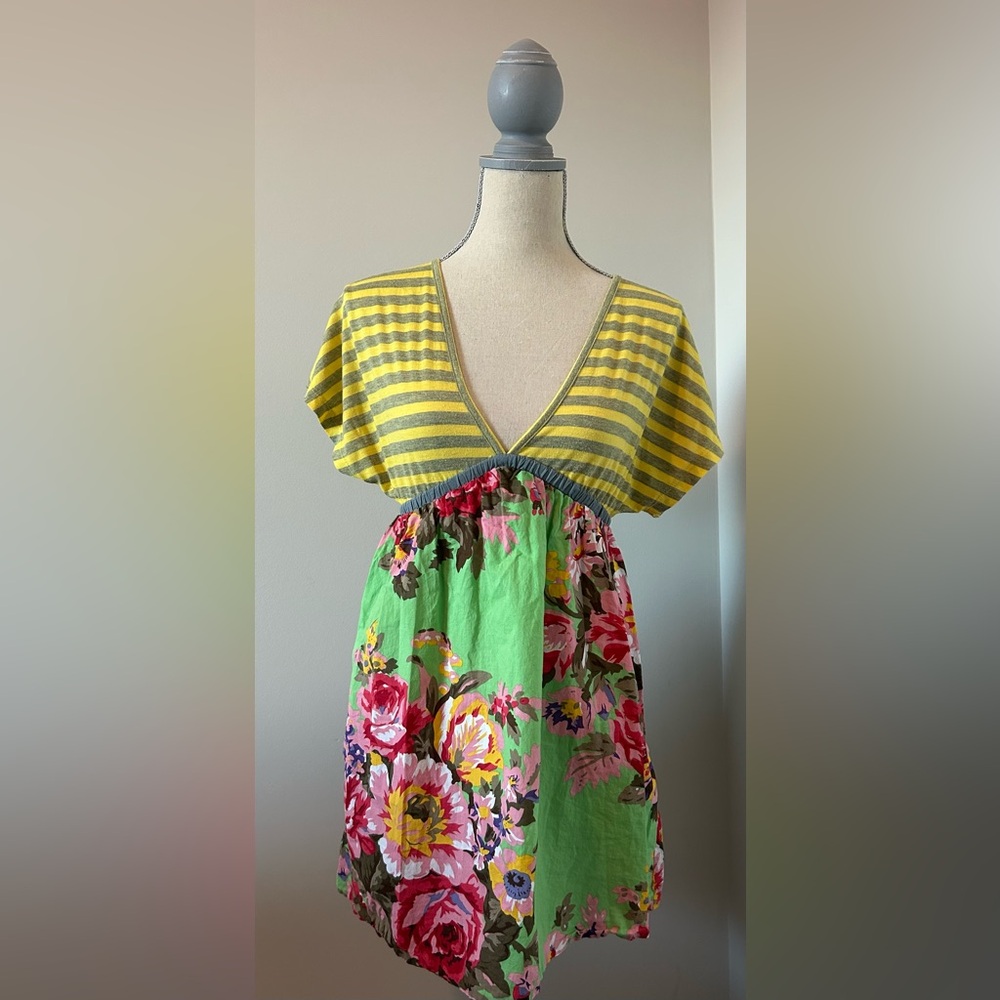 Striped and Floral V-Neck Top